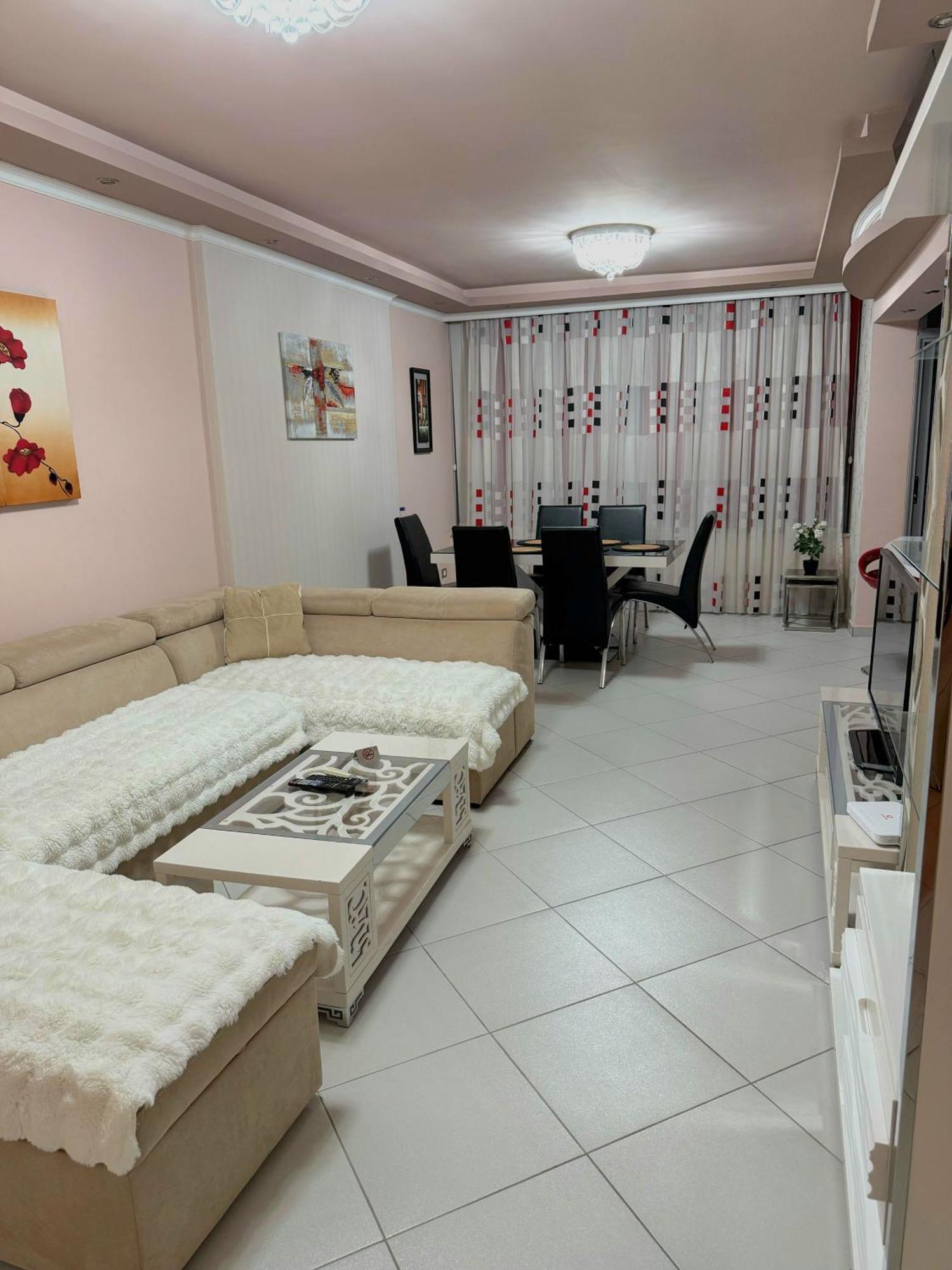 Amy'S Luxury Appartment Shkodër Exterior foto